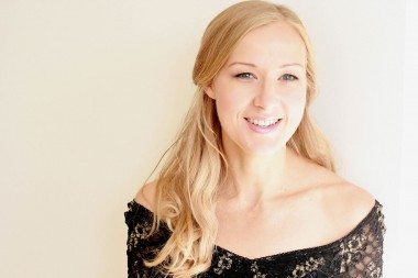 SARAH_MINNS_HEADSHOT_COLOUR_DEC12